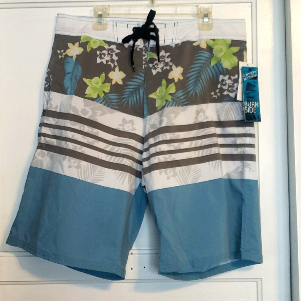 Burnside Boardshorts/Swimwear size 30